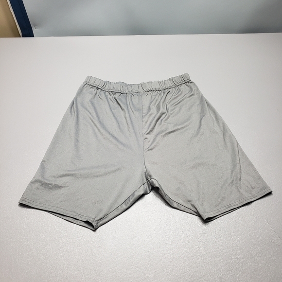 3/$15 unbranded basic gray high rise shorts women's plus size XXL - Picture 8 of 8
